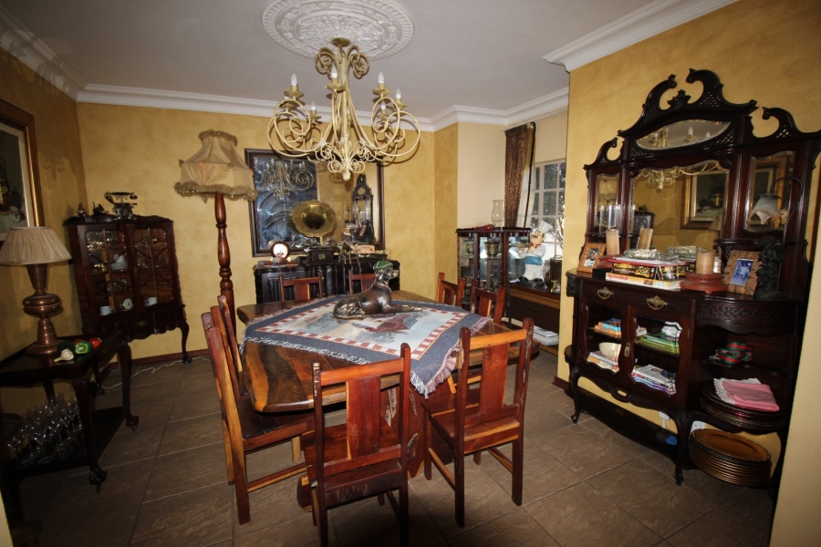 3 Bedroom Property for Sale in Lake Deneysville Free State